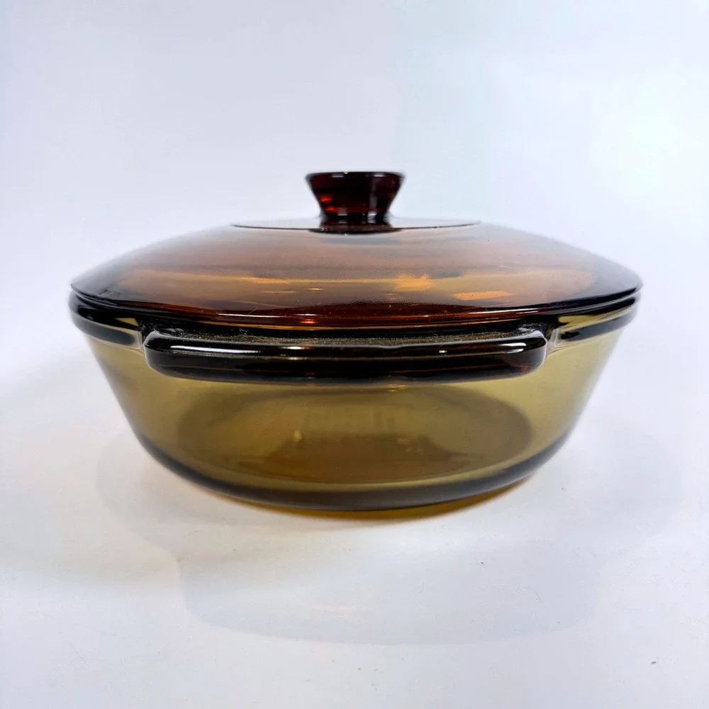 Anchor Hocking Amber Glass Casserole Dish with Lid 1.5 Qt 8.25 Inch Round 1037